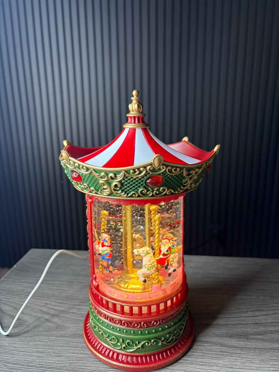 Carrusel Navideño con Luz y Sonido