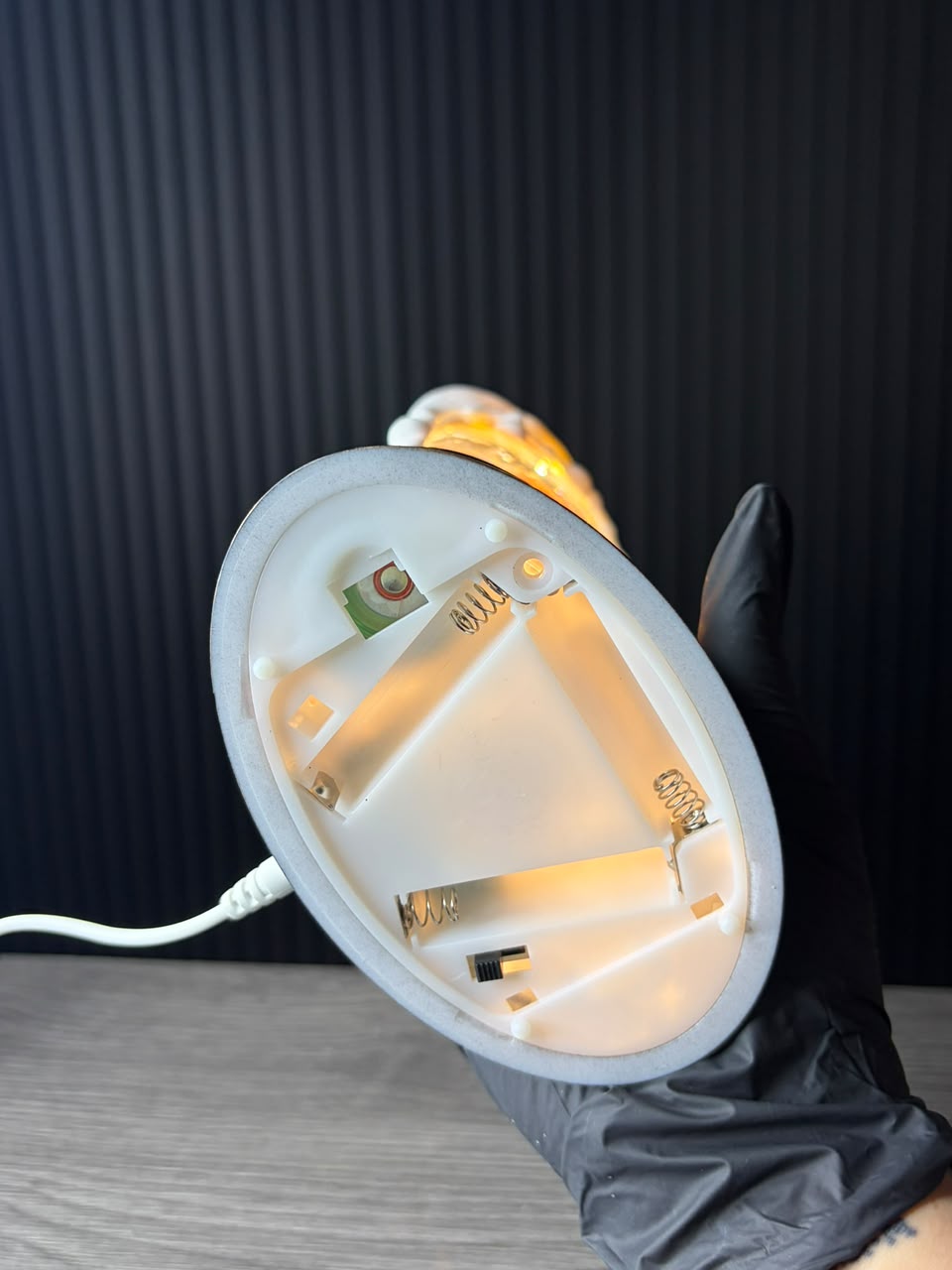 Vela Navideña Virgen de Guadalupe con Luz y Sonido - Image 3