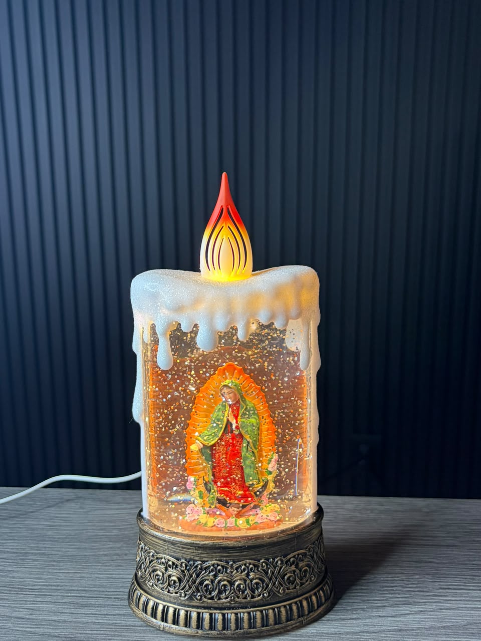 Vela Navideña Virgen de Guadalupe con Luz y Sonido