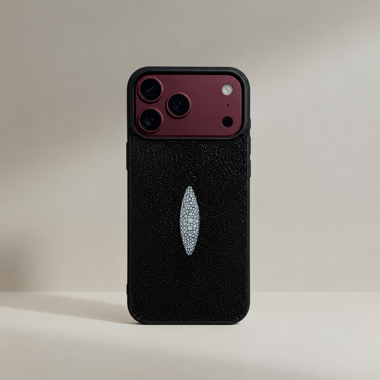 Funda De Piel De Mantarraya Exclusiva Para iPhone 18 Pro Max